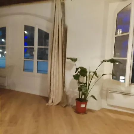 Gare Montoparnasse 2 Mins,,front Metro,gorgeous 2 Bedroom, 76 M2 ,in Center Of St Germain Very Close To Notre Dame Of ,5 Mns Eiffel Tour Appartamento Parigi