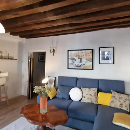 Appartamento Gare Montoparnasse 2 Mins,,front Metro,gorgeous 2 Bedroom, 76 M2 ,in Center Of St Germain Very Close To Notre Dame Of ,5 Mns Eiffel Tour