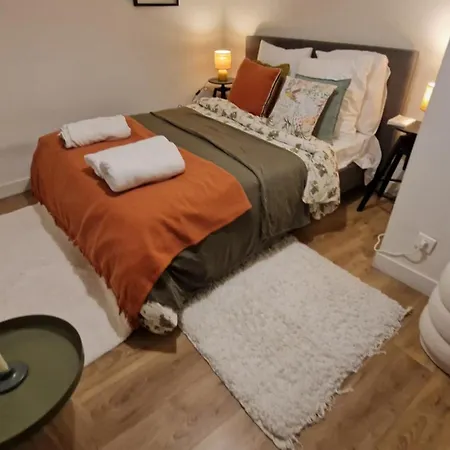 Gare Montoparnasse 2 Mins,,front Metro,gorgeous 2 Bedroom, 76 M2 ,in Center Of St Germain Very Close To Notre Dame Of ,5 Mns Eiffel Tour *