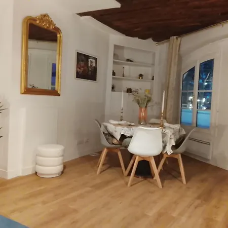 Apartment Gare Montoparnasse 2 Mins,,front Metro,gorgeous 2 Bedroom, 76 M2 ,in Center Of St Germain Very Close To Notre Dame Of ,5 Mns Eiffel Tour