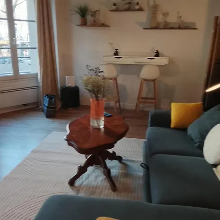 Gare Montoparnasse 2 Mins,,front Metro,gorgeous 2 Bedroom, 76 M2 ,in Center Of St Germain Very Close To Notre Dame Of ,5 Mns Eiffel Tour Apartment *