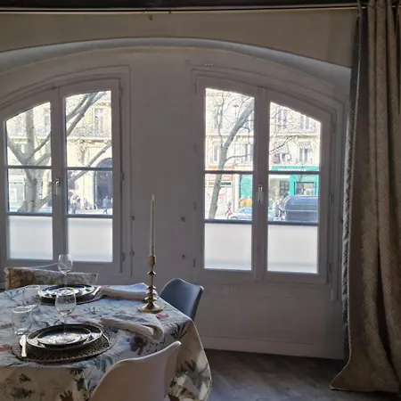 Gare Montoparnasse 2 Mins,,front Metro,gorgeous 2 Bedroom, 76 M2 ,in Center Of St Germain Very Close To Notre Dame Of ,5 Mns Eiffel Tour